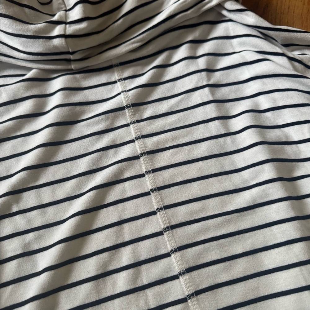 Liz Claiborne Black and White Striped Long Sleeve Top. Cowl Turtleneck sz L - Picture 8 of 13